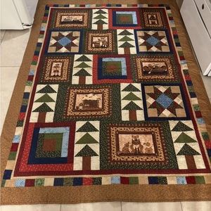 Homemade Adirondack Inspired Fabric Quilt 52” X 72” Bear Paw Prints On Edges